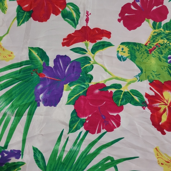 Florar Hawaiian style scarf - Picture 4 of 5